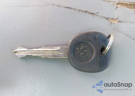 2007 Buick Lacrosse Se from USA, damaged, VIN 2G4WD552271145248